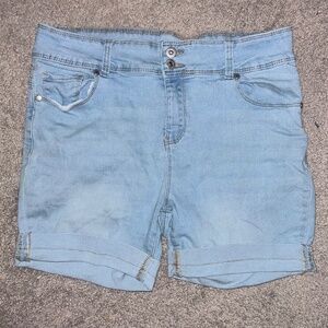 Women’s Blue Jean Shorts Size 14 P